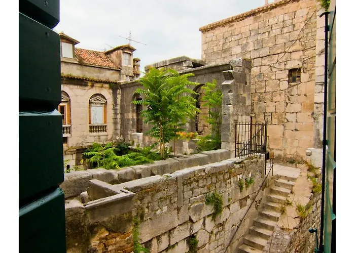 Diocletian Pearl Apartment Split